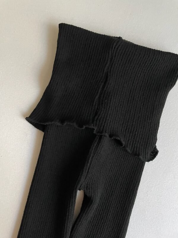 Knitted pants - Image 2
