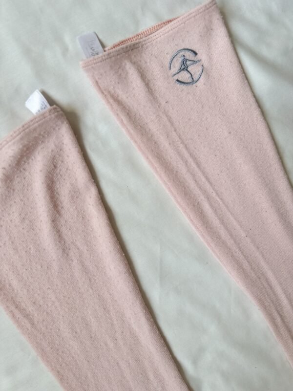 Wearmoi legwarmers - Image 3