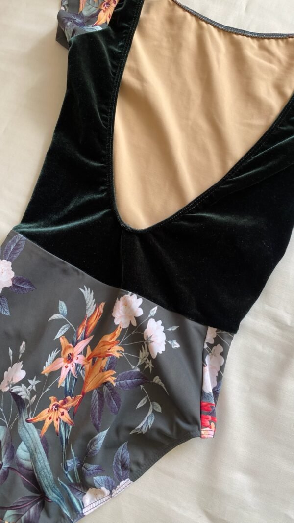 Eleve Dancewear leotard - Image 4
