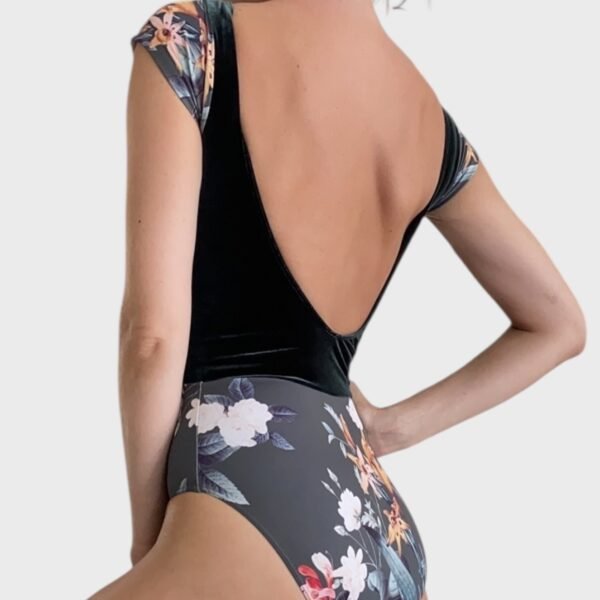 Eleve Dancewear leotard - Image 2
