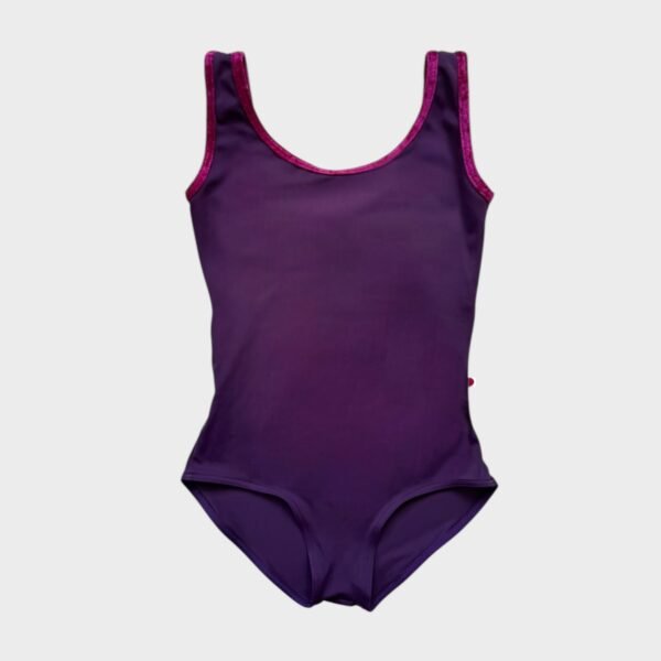 Yumiko Anna leotard