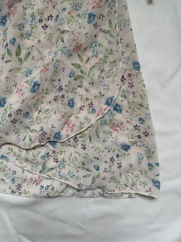 Floral skirt - Image 5