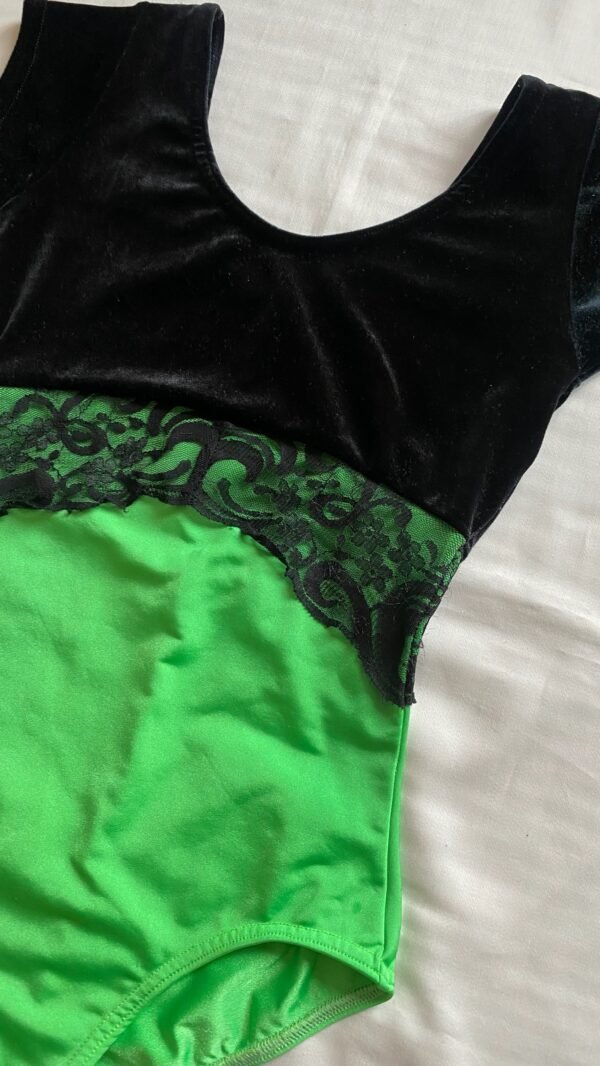 Bright green leotard - Image 7