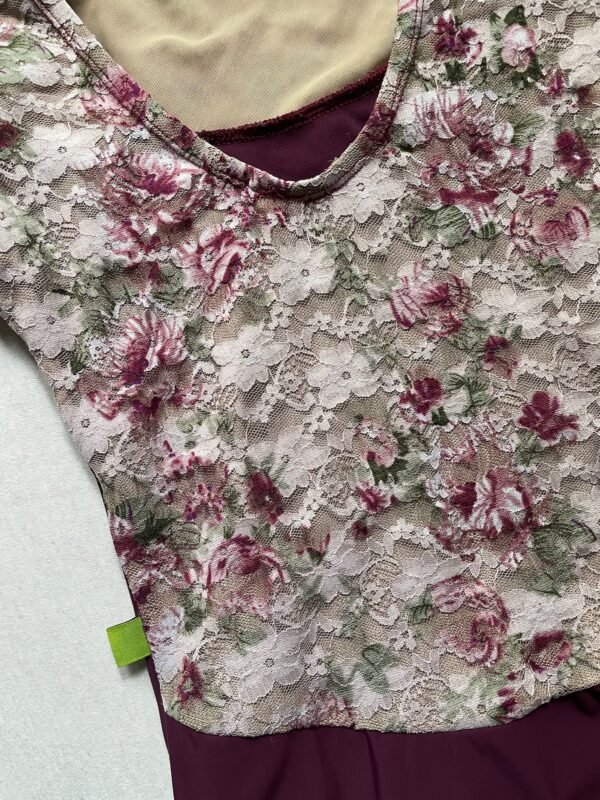 Burgundy leotard - Image 8
